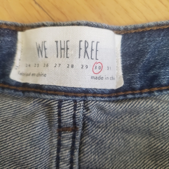 Free People Soft And Relaxed Cut Off Short 30 - Picture 3 of 7